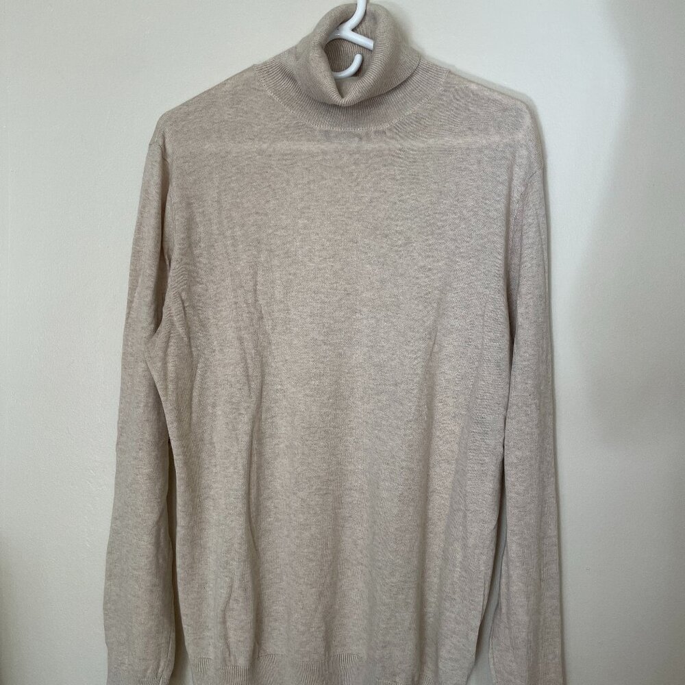 ASOS Cream Oatmeal Turtleneck Size Medium